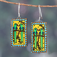 Pendientes colgantes de cerámica, 'Love & Birds' - Pendientes rectangulares colgantes de cerámica verde y amarillo pájaro