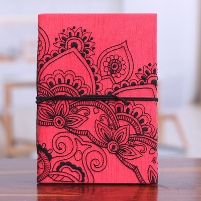 Diario bordado - Diario bordado floral rosa y negro con papel hecho a mano