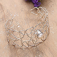 Cultured pearl filigree cuff bracelet, 'Luminous Glory' - Hammered Sterling Silver and Cream Pearl Cuff Bracelet