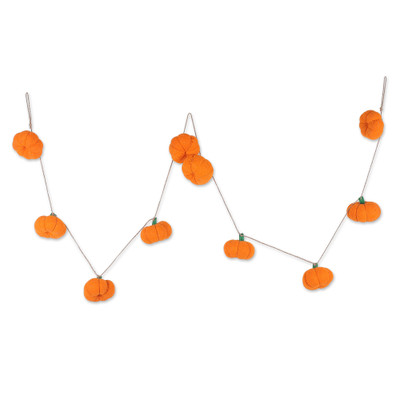 Wool felt garland, 'Happy Pumpkins' - Handcrafted Pumpkin-Themed Orange Wool Felt Garland