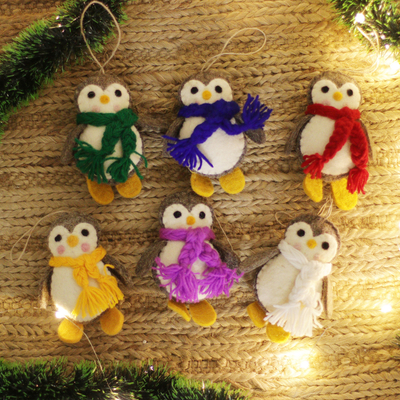 Wollfilz-Ornamente, (6er-Set) - Set mit 6 handgefertigten weihnachtlichen Pinguin-Ornamenten aus Wollfilz