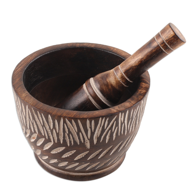 Mortero y maja de madera - Mortero y mortero de madera de mango rústico tallado a mano de la India