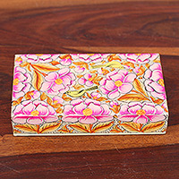 Caja decorativa de madera, 'Blooming Kashmir in Pink' - Caja decorativa de papel maché rosa sobre madera con hojas florales y pájaros