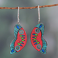 Pendientes colgantes de cerámica, 'Glorious Wings' - Pendientes colgantes de cerámica con temática de alas de mariposa pintados a mano