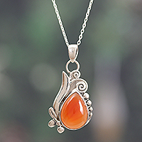 Carnelian pendant necklace, 'Grand Sunset' - Classic Polished Sterling Silver Carnelian Pendant Necklace