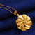 Collar colgante de latón - Collar con colgante floral de latón pulido de la India