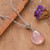 Collar colgante de calcedonia - Collar Colgante De Calcedonia Rosa Con Temas De Caballos De Mar
