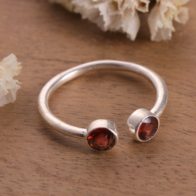 Garnet wrap ring, 'Vibrant Gleam' - Sterling Silver Wrap Ring with 2 Natural Garnet Gemstones