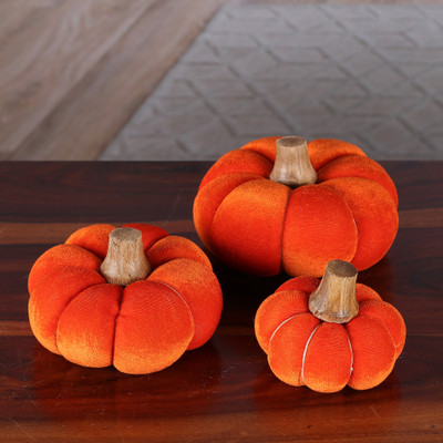 Velvet and wood decorative accents, 'Pumpkin Dreams' (set of 3) - 3 Velvet and Wood Halloween Pumpkin Decorative Accents
