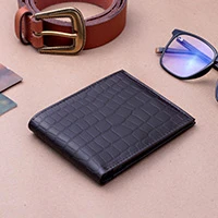 Leather wallet, 'Wild Opulence' - Crocodile-Patterned 100% Leather Bi-Fold Wallet in Brown