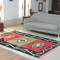 Wool dhurrie rug, 'Apple & Olive' (5x8) - Handmade Apple Red and Avocado Green Wool Dhurrie Rug (5x8)