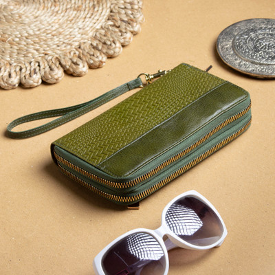 Leather wristlet, 'Classic Weave' - Textured Leather Wristlet Wallet and Clutch in Army Green