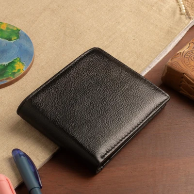 Leather wallet, 'Onyx Luxury' - Handmade Multi-Compartment Onyx Black 100% Leather Wallet
