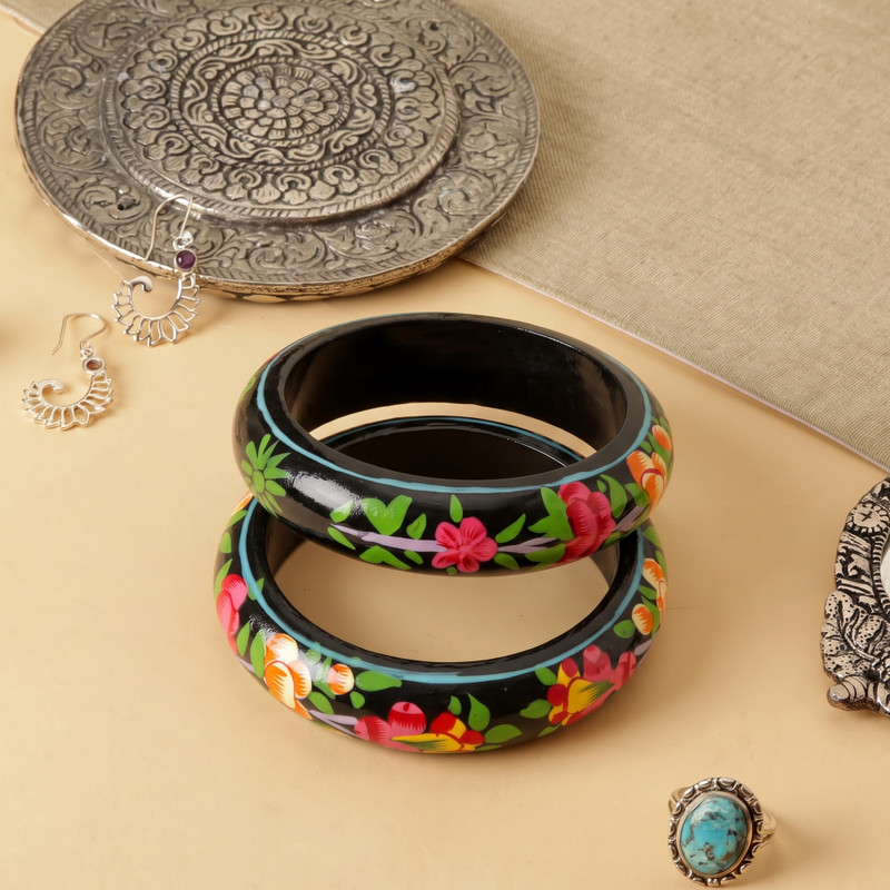 Spring Bangles Spring-Patterned Weeping Willow Wood Bangle Pair in Black - Twilight ...