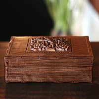Walnut jewelry box, 'Tree of Love' - Floral Wood Jewelry Box