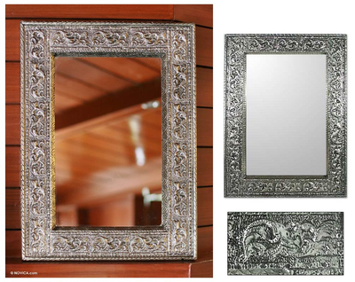 Espejo, (mediano) - Espejo de níquel de latón repujado hecho a mano (mediano)