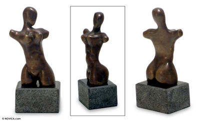 Bronze sculpture, 'Charming Woman' - Bronze sculpture