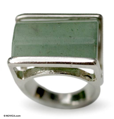Quartz cocktail ring, 'Green Planet' - Sterling Silver and Green Quartz Cocktail Ring