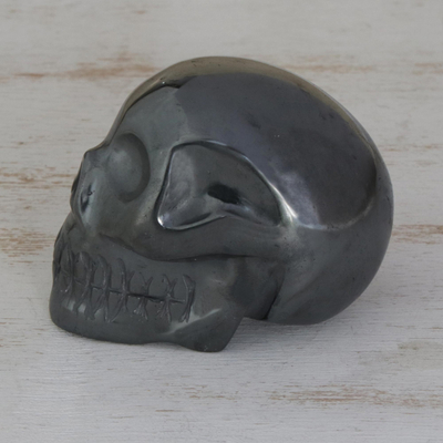 Hematite statuette, 'Gray Skull' - Hematite statuette