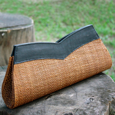 Leather accent buriti palm clutch handbag, Meireles