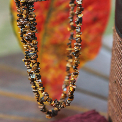 Lange Perlenkette mit Tigerauge - Kunsthandwerklich gefertigte lange Halskette mit Perlen aus brasilianischem Tigerauge