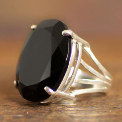 Onyx cocktail ring, Oval Facets
