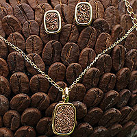 Conjunto de joyas de ágatas drusas bañadas en oro, 'Ventanas de Bronce' - Conjunto de Joyas Bañado en Oro de 18 k con Ágatas Drusas de Brasil