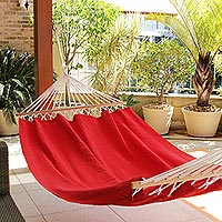 Cotton hammock with spreader bars, 'Ceara Red' (single)
