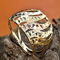 Tri-color gold cocktail ring, 'Copacabana Waves'