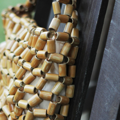 Umhängetasche mit Bambusakzenten - Handgefertigte Umhängetasche mit Bambusakzenten aus Brasilien