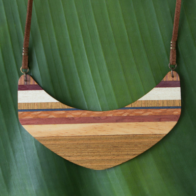 Collar colgante de madera, 'Striped Boomerang' - Collar colgante de madera en forma de boomerang de Brasil