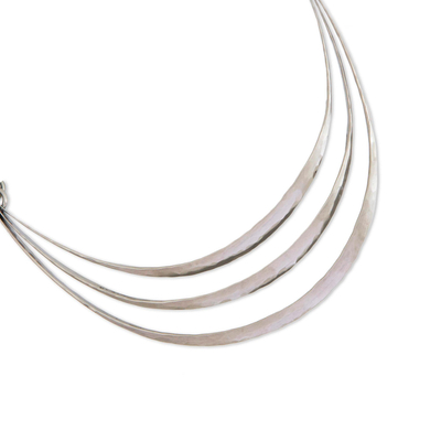 Hängekropfband aus Edelstahl, 'Ribbon Trio' - Edelstahl-Anhänger-Halskette aus Brasilien