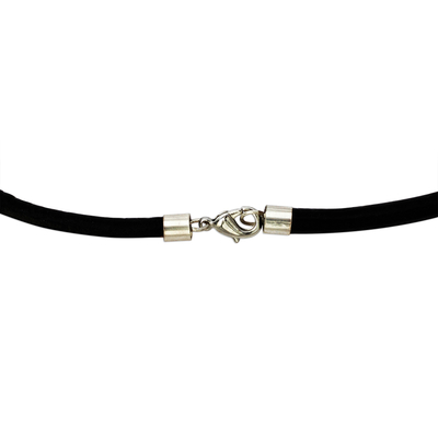 Halskette mit Turmalin-Anhänger - Schwarze Turmalin-Anhänger-Halskette mit schwarzem Lederband