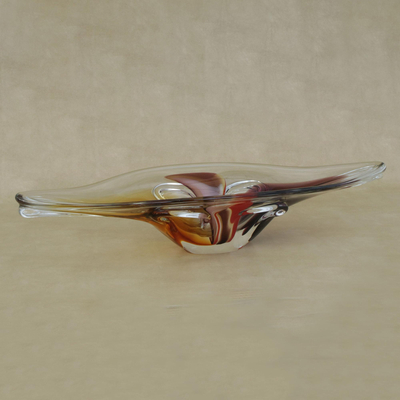Tafelaufsatz aus mundgeblasenem Kunstglas, 'Clear Canoe'. - Tafelaufsatz aus mundgeblasenem Kunstglas, hergestellt in Brasilien