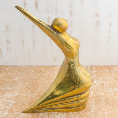 Bronze-Skulptur, 'Aufstieg - Polierte Bronze-Skulptur einer weiblichen Figur aus Brasilien
