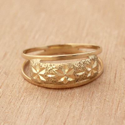 Gold band ring, 'Starry Glisten' - Star Motif 10k Gold Band Ring from Brazil