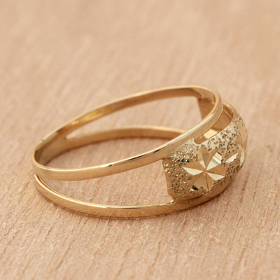 Gold band ring, 'Starry Glisten' - Star Motif 10k Gold Band Ring from Brazil