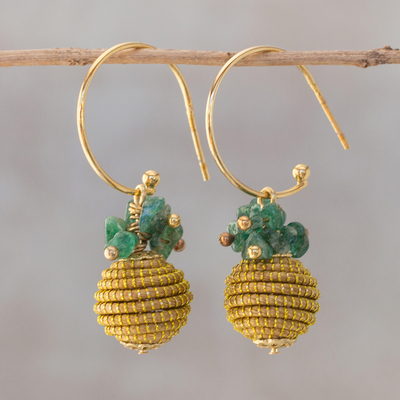 Pendientes colgantes de cuarzo con detalles dorados - Aretes de Cuarzo y Hierba Dorada con Baño de Oro 18k de Brasil