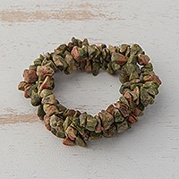 Unakite-Perlen-Stretch-Armbänder, „Rosy Sage Trio“ (3er-Set) – Unakite-Chip-Stretch-Armbänder aus Brasilien (3er-Set)