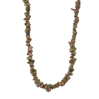 Lange Perlenkette aus Unakit - Lange Halskette mit Unakit-Perlenstrang aus Brasilien