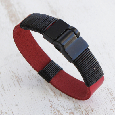 Armband aus Leder - Rotes und schwarzes Lederarmband aus Brasilien