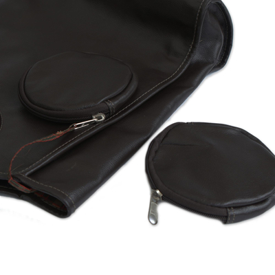 Handtasche aus Leder, 'Espresso-Mode'. - Espresso-Lederhandtasche mit zwei Münzgeldbeuteln