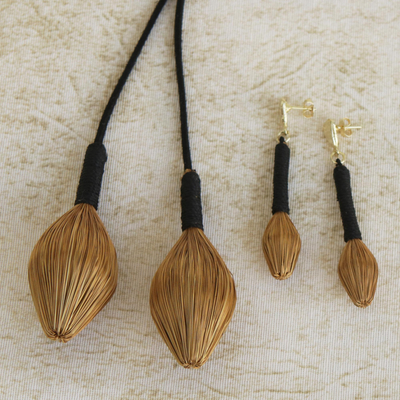 Golden grass jewelry set, 'Natural Baubles' - Natural Golden Grass Jewelry Set from Brazil