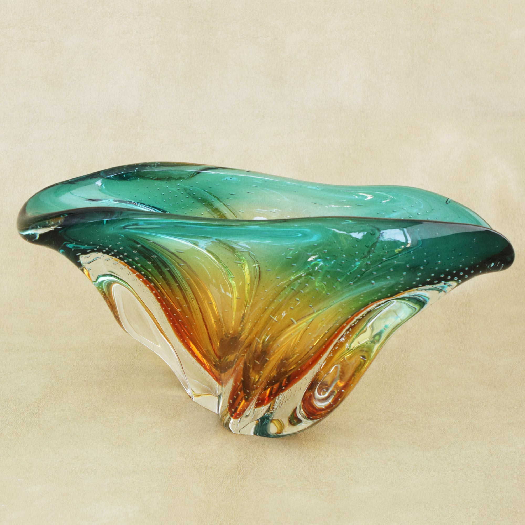 Blown glass decorative bowl