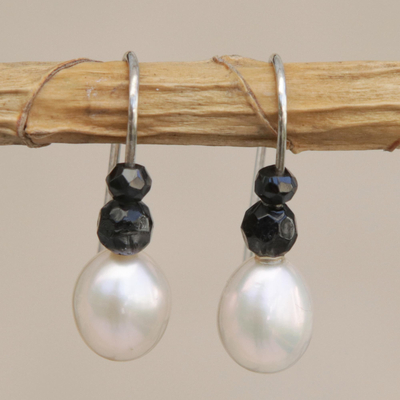 Pendientes colgantes con cuentas de ágata y perlas cultivadas - Aretes colgantes con cuentas de ágata negra y perlas cultivadas