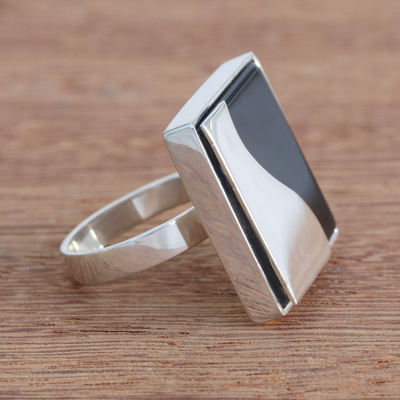 Agate cocktail ring, 'Wavy Square' - Wavy Modern Agate Cocktail Ring from Brazil
