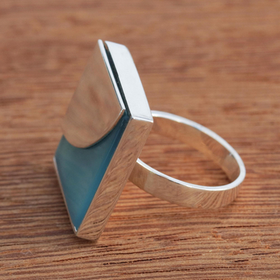 Agate cocktail ring, 'Contemporary Curve' - Blue Agate Modern Cocktail Ring from brazil