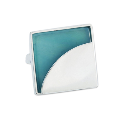 Agate cocktail ring, 'Contemporary Curve' - Blue Agate Modern Cocktail Ring from brazil