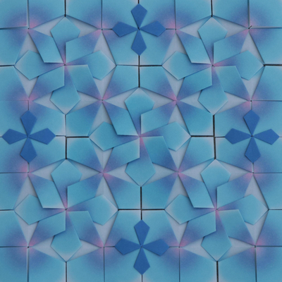 Wandkunst aus Papier - Geometrische Origami-Papierwandkunst in Blau aus Brasilien