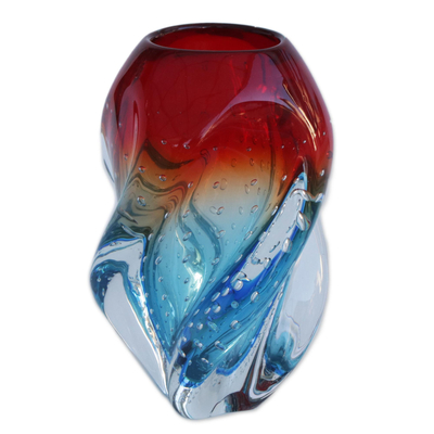 Kunstglasvase - Blaue und rote mundgeblasene Kunstglasvase aus Brasilien